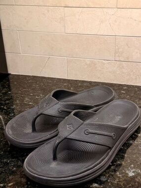 Sperry Windward Float Thong Sandals – Black